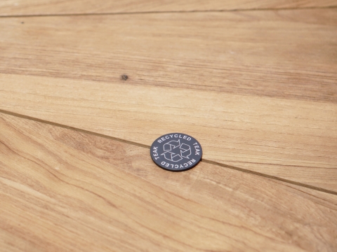 Zebra Catax Ausziehtisch graphit aus recyceltem Teak 135x135-185cm