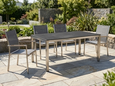 Zebra One-Opus Gartenm&ouml;belset, 4 Stapelsessel und 1 Tisch 160x90cm